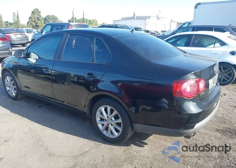 2010 Volkswagen Jetta S from USA, damaged, VIN 3VWJZ7AJ2AM015685